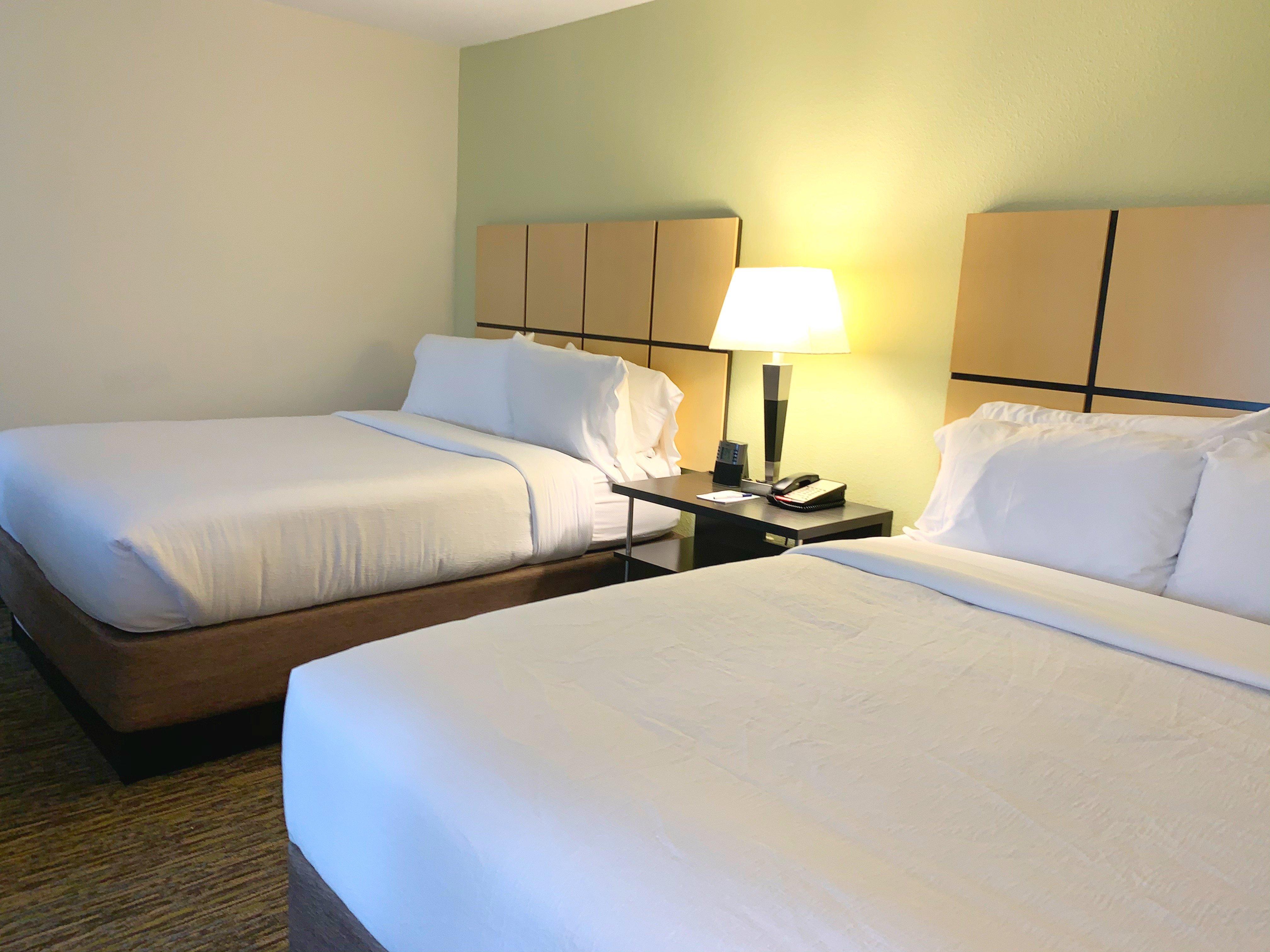 Candlewood Suites Belle Vernon By Ihg Экстерьер фото